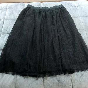 Forever 21 black lace skirt size small